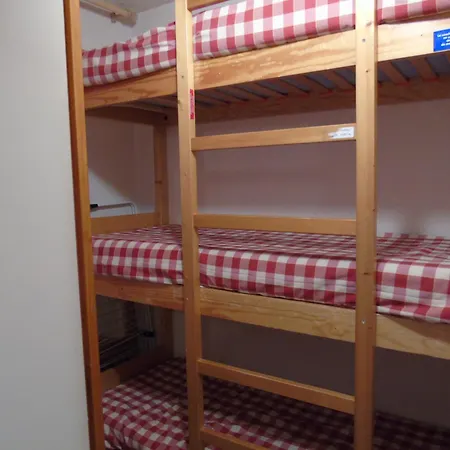 Melezets - Pour 4 Personnes Mae-8524 *