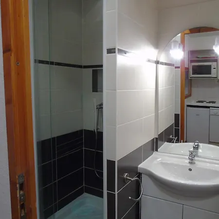 Melezets - Pour 4 Personnes Mae-8524